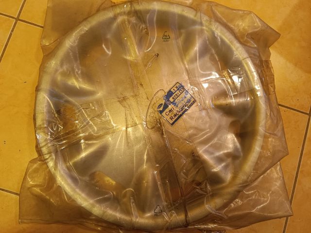 bontott FORD ESCORT Dísztárcsa (1 db)