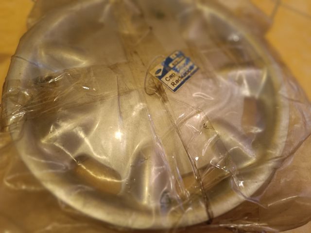 bontott FORD ESCORT Dísztárcsa (1 db)