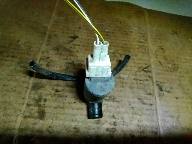 bontott FORD ESCORT Első Ablakmosó Szivattyú