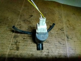 bontott FORD ESCORT Első Ablakmosó Szivattyú