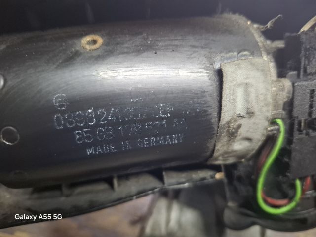 bontott FORD ESCORT Első Ablaktörlő Szerkezet Motorral