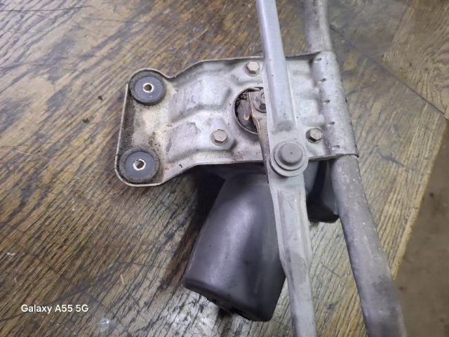 bontott FORD ESCORT Első Ablaktörlő Szerkezet Motorral