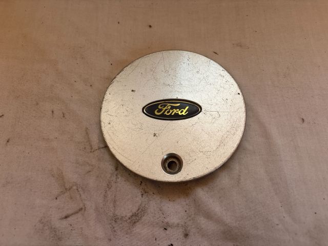bontott FORD ESCORT Felniközép (1 db)
