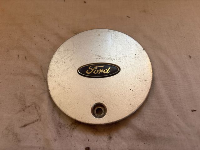 bontott FORD ESCORT Felniközép (1 db)