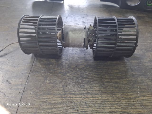 bontott FORD ESCORT Fűtőmotor (Klímás)