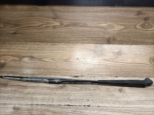 bontott FORD ESCORT Hátsó Ablaktörlő Kar