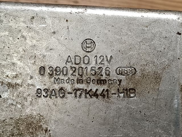 bontott FORD ESCORT Hátsó Ablaktörlő Motor