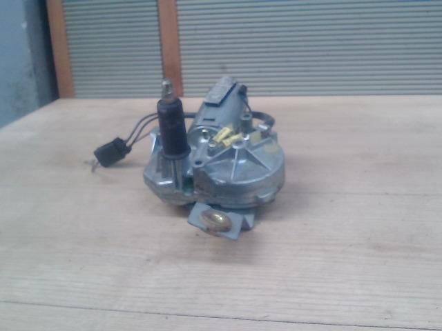 bontott FORD ESCORT Hátsó Ablaktörlő Motor