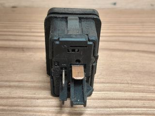 bontott FORD ESCORT Hátsó Ködzárófény Kapcsoló