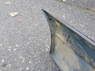 bontott FORD ESCORT Hátsó Lökhárító (Részeivel)