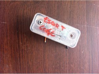 bontott FORD ESCORT Hátsó Rendszámtábla Világítás