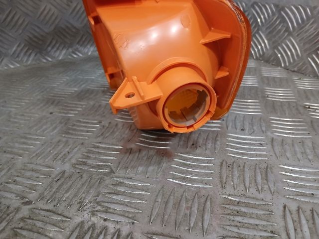 bontott FORD ESCORT Jobb első Irányjelző