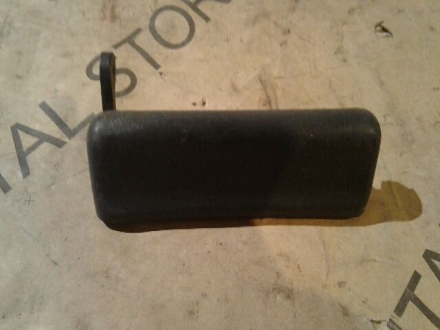 bontott FORD ESCORT Jobb első Külső Kilincs