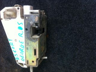 bontott FORD ESCORT Jobb hátsó Ajtózár