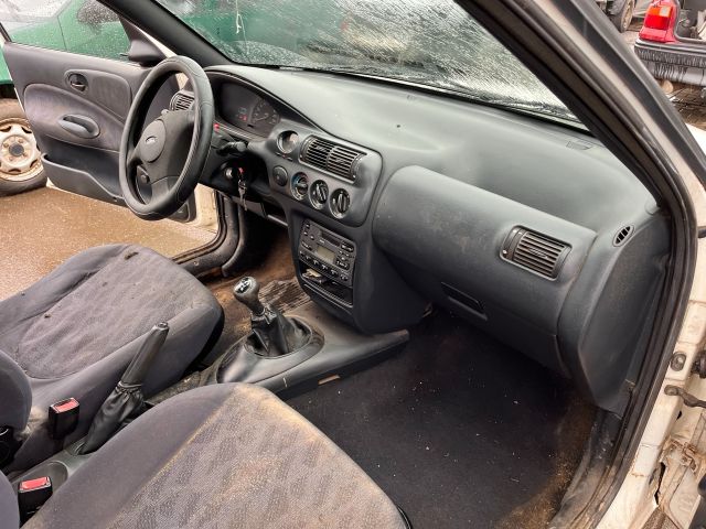 bontott FORD ESCORT Jobb Hátsó Lámpa