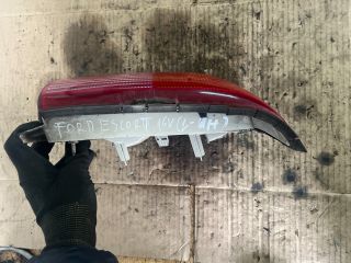 bontott FORD ESCORT Jobb Hátsó Lámpa