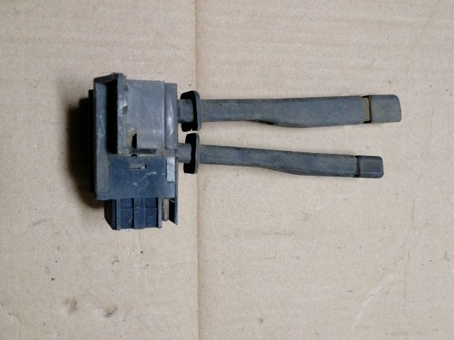 bontott FORD ESCORT Jobb Kormánykapcsoló Ablaktörlő