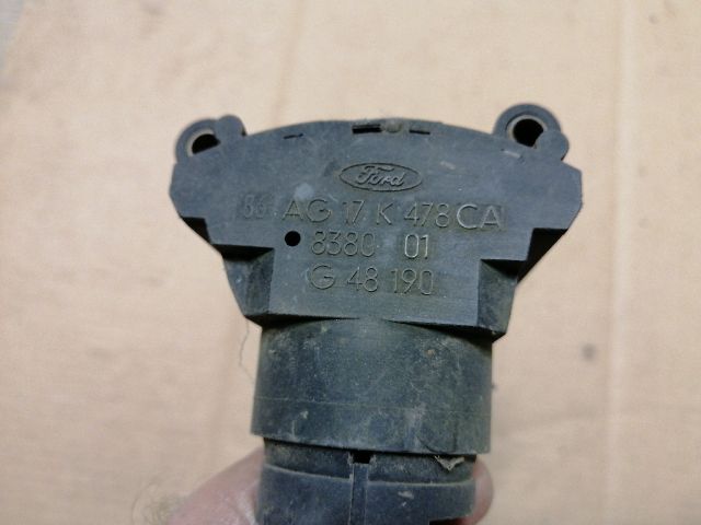 bontott FORD ESCORT Jobb Kormánykapcsoló Ablaktörlő