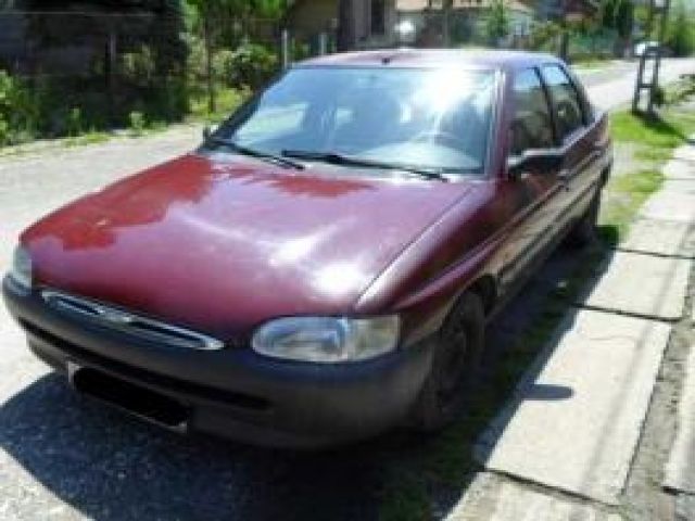 bontott FORD ESCORT Motorháztető Nyitó Bowden