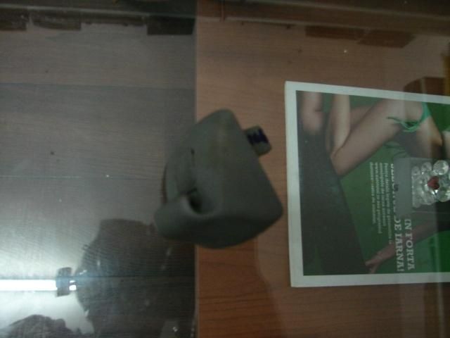 bontott FORD ESCORT Napellenző Tartó (Pozíciófüggetlen)