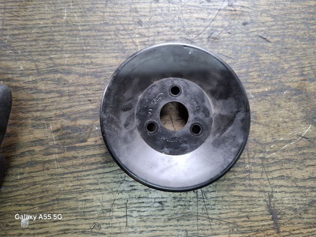 bontott FORD ESCORT Szervó Szivattyú Szíjtárcsa