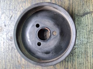 bontott FORD ESCORT Szervó Szivattyú Szíjtárcsa