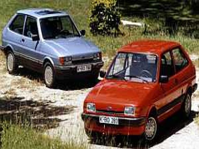 bontott FORD FIESTA II Hátsó Futómű (Részeivel)