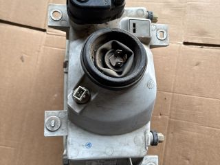 bontott FORD FIESTA II Bal Fényszóró