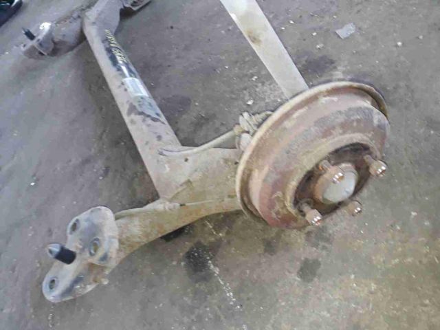 bontott FORD FIESTA II Hátsó Híd (Dobfékes)