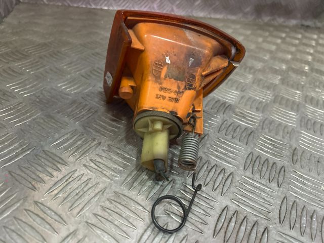 bontott FORD FIESTA II Jobb első Irányjelző