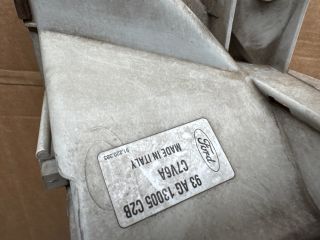 bontott FORD FIESTA II Jobb Fényszóró