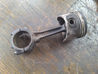 bontott FORD FIESTA III Dugattyú és Hajtókar