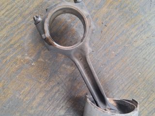 bontott FORD FIESTA III Dugattyú és Hajtókar