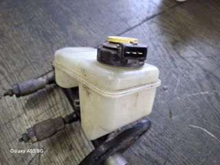 bontott FORD FIESTA III Főfékhenger