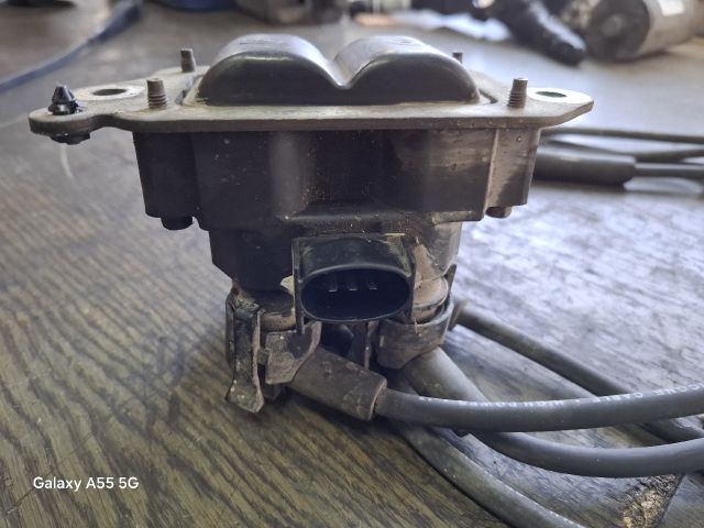 bontott FORD FIESTA III Gyújtótrafó