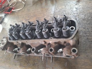 bontott FORD FIESTA III Hengerfej