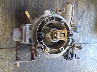 bontott FORD FIESTA III Központi Injektor