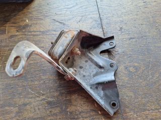 bontott FORD FIESTA III Motor Tartó Bak (Fém)