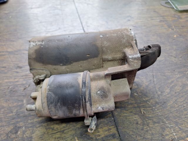 bontott FORD FIESTA III Önindító