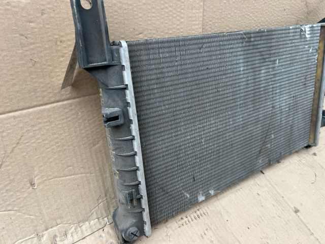 bontott FORD FIESTA III Vízhűtő Radiátor (Nem klímás)