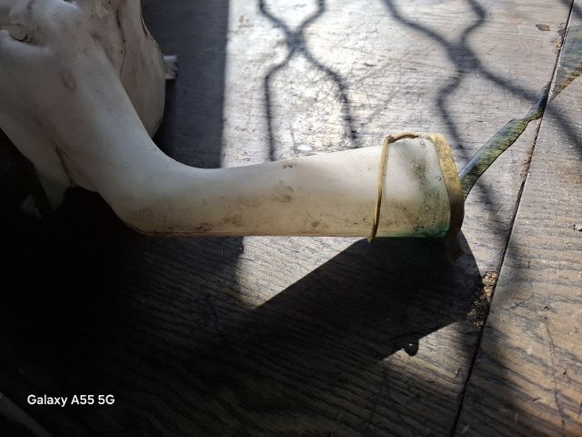 bontott FORD FIESTA III Ablakmosó Tartály