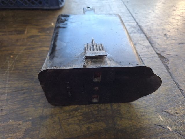 bontott FORD FIESTA III Aktív Szénszűrő