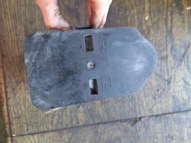 bontott FORD FIESTA III Aktív Szénszűrő