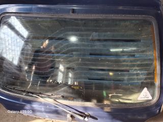 bontott FORD FIESTA III Csomagtérajtó (Részeivel)