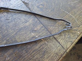 bontott FORD FIESTA III Első Ablaktörlő Kar