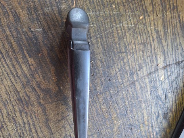 bontott FORD FIESTA III Első Ablaktörlő Kar