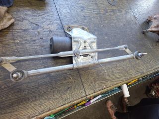 bontott FORD FIESTA III Első Ablaktörlő Szerkezet Motorral