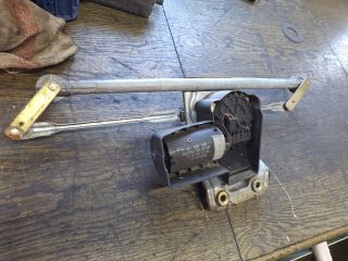 bontott FORD FIESTA III Első Ablaktörlő Szerkezet Motorral