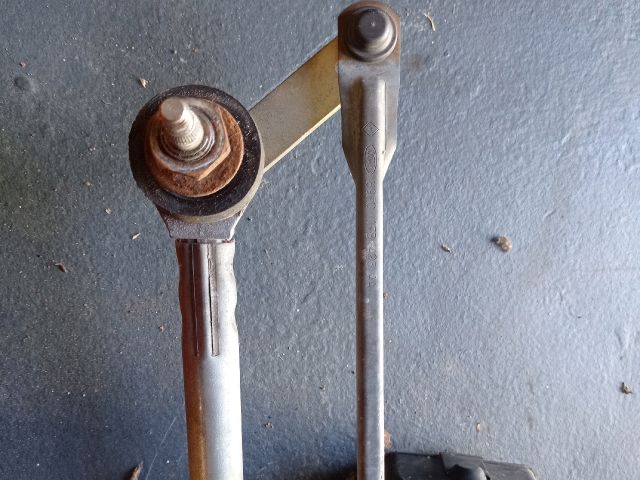 bontott FORD FIESTA III Első Ablaktörlő Szerkezet