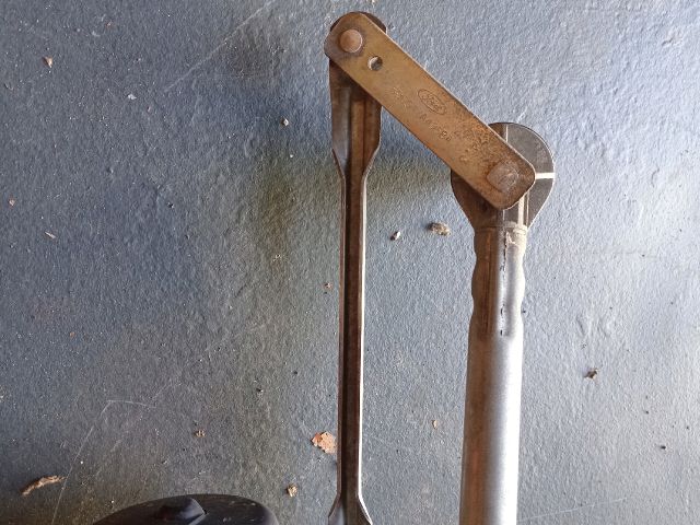 bontott FORD FIESTA III Első Ablaktörlő Szerkezet